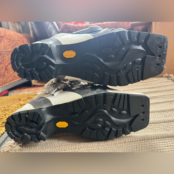 Garmont Elektra Telemark Ski Boots Backcountry 3 Pin G Fit 23 / 24.5  7.5 7 - 8 - Picture 10 of 16